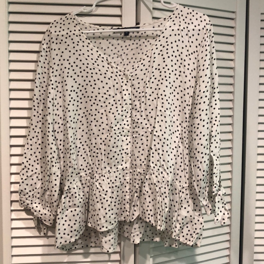 Poke-dot blouse (Size M)